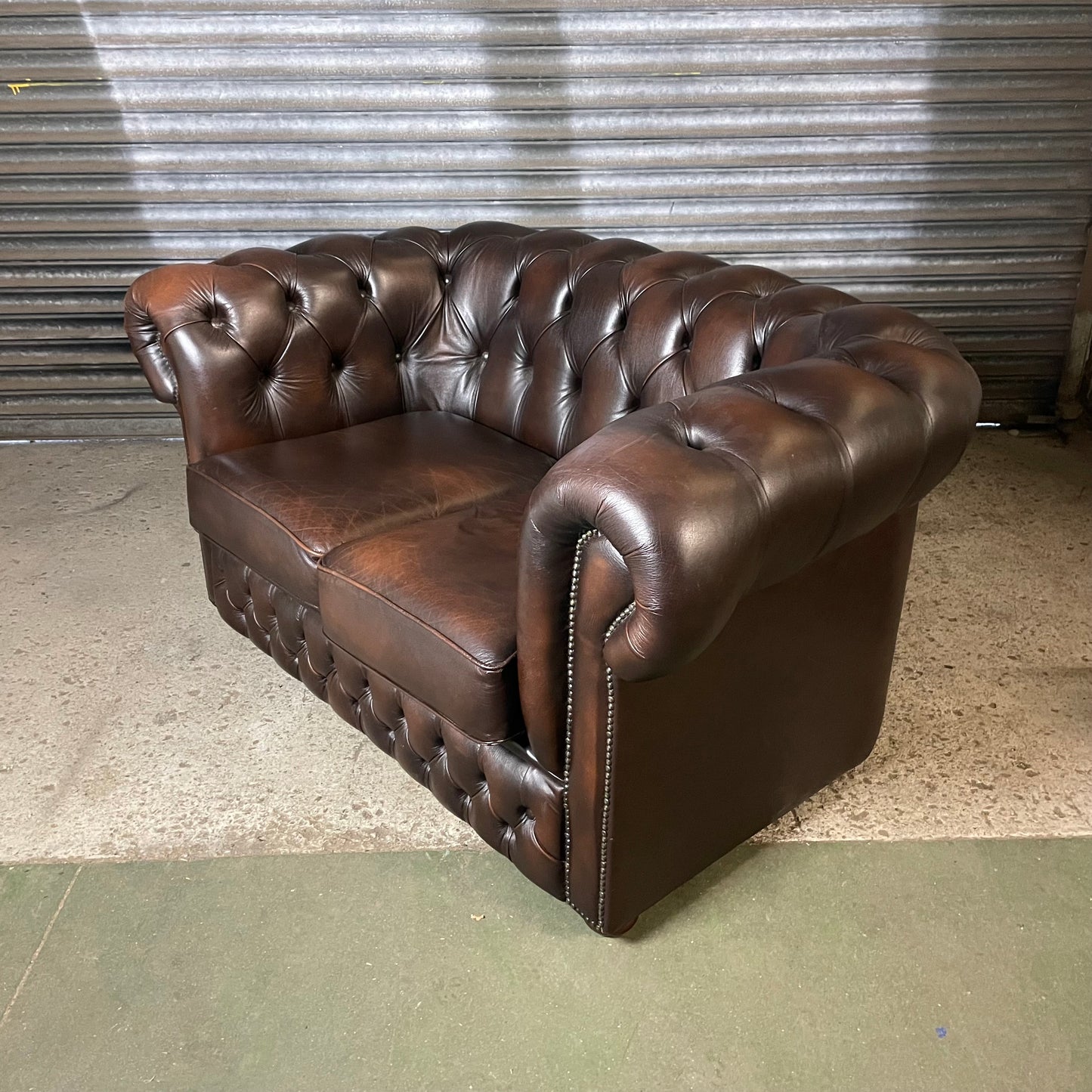 Brown Leather 2 Seater Chesterfield Sofa Bed