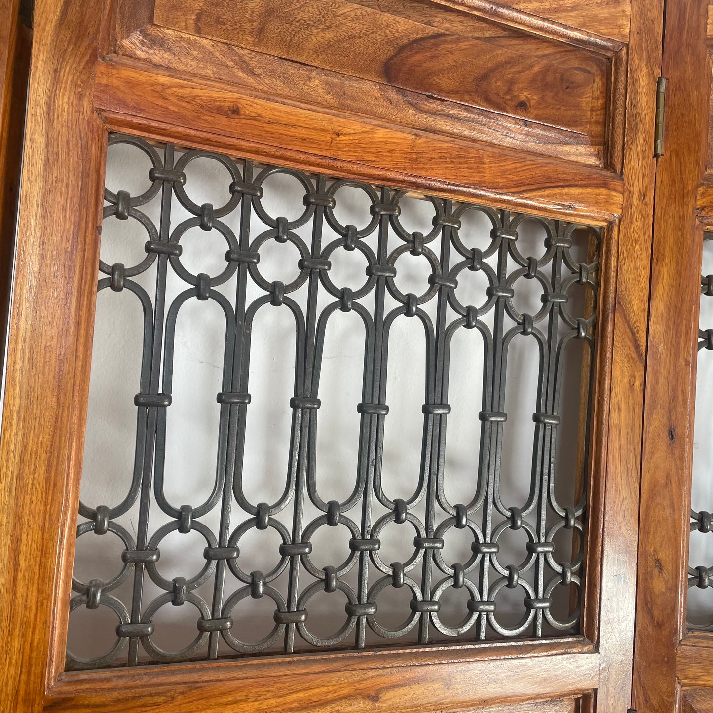 Vintage Mango Wood Oriental Foldable Room Divider