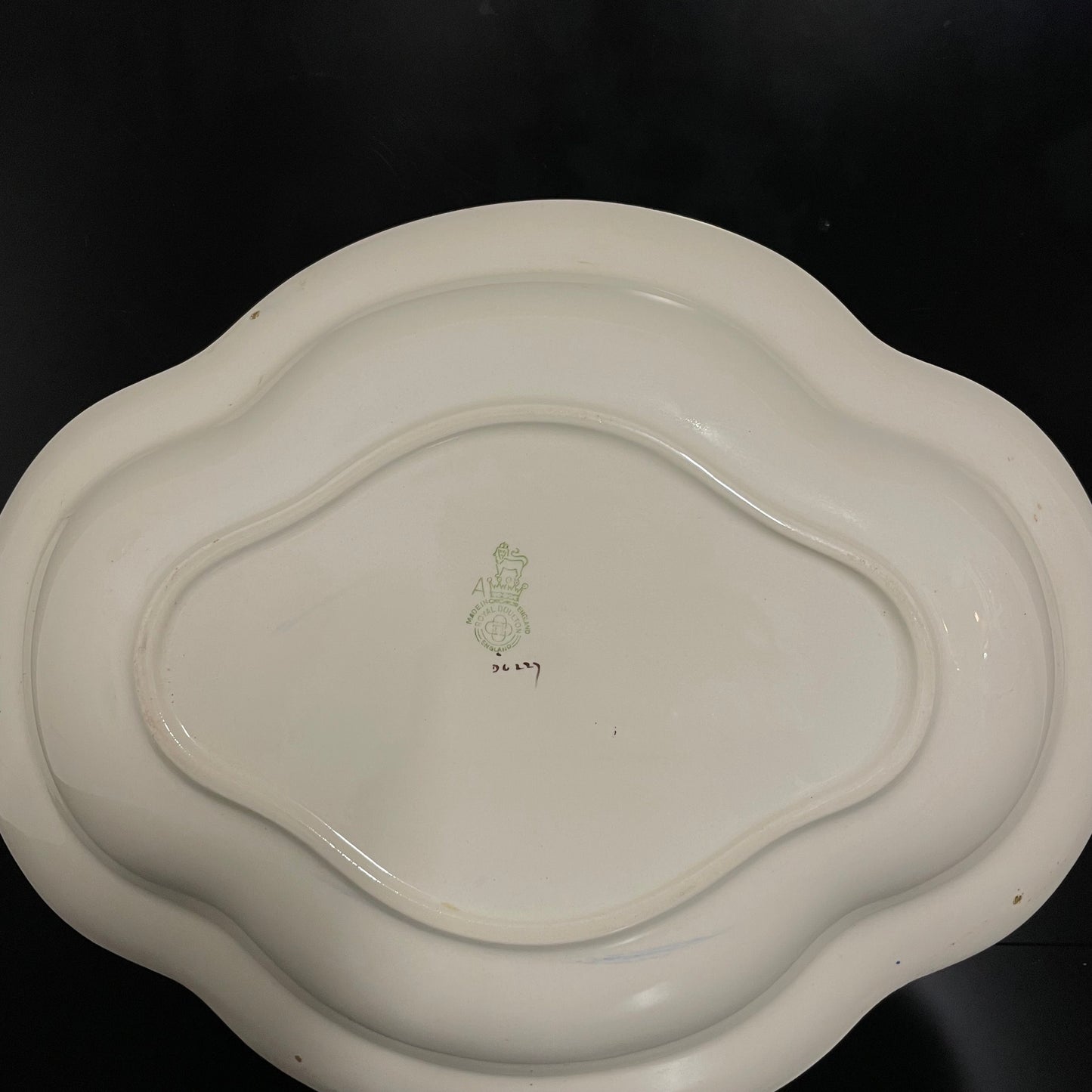 Vintage Royal Doulton wild rose plate