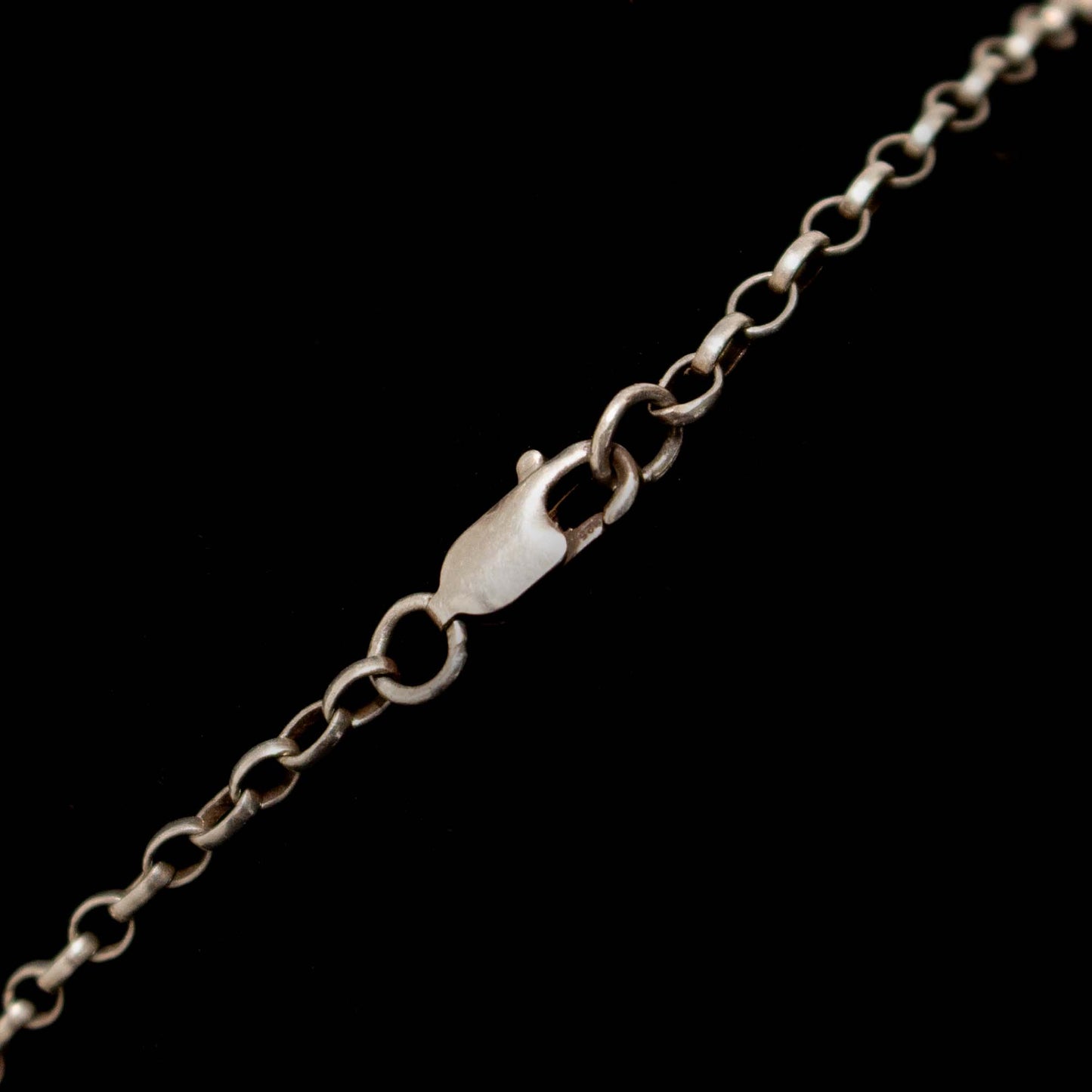 .925 Sterling Silver Cross Pendant & Chain Necklace 10g