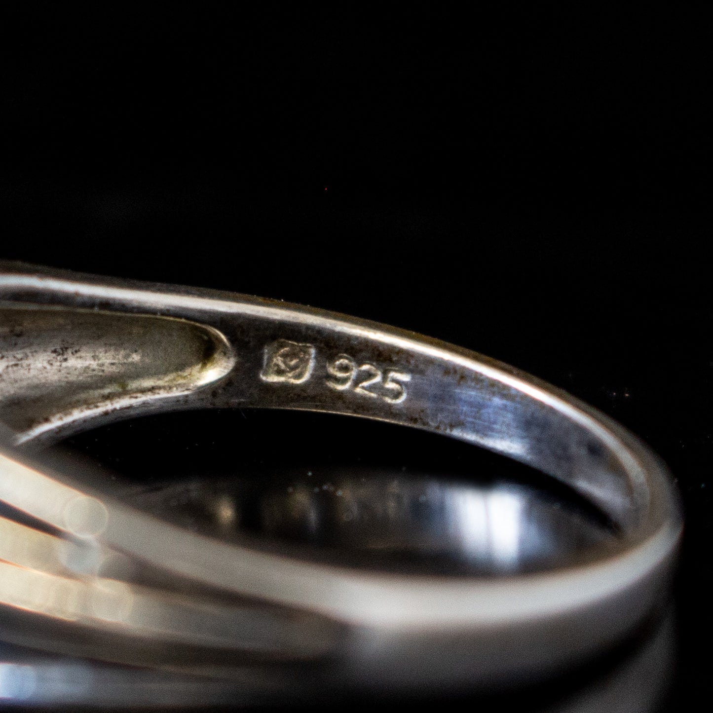 925 Silver Purple Stone Set Ring Size Q