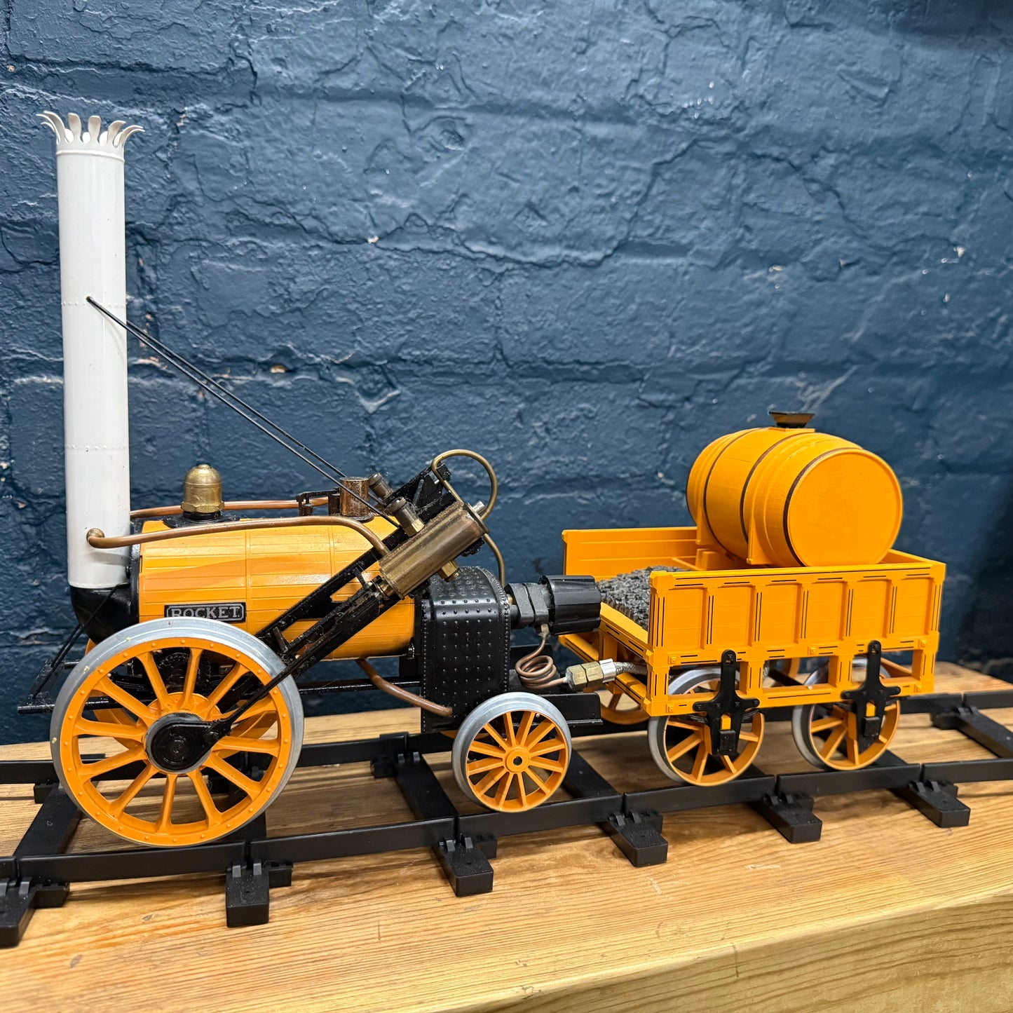Vintage Hornby Gas Real Steam Stephensons Rocket 3.5 Inch Gauge Train Set
