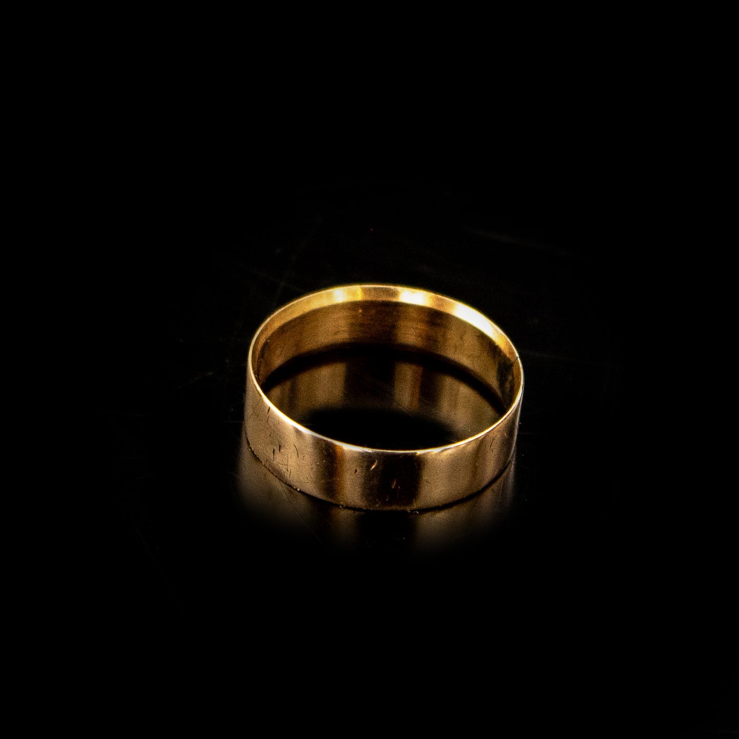 9ct Yellow Gold Ring Size M 1/2