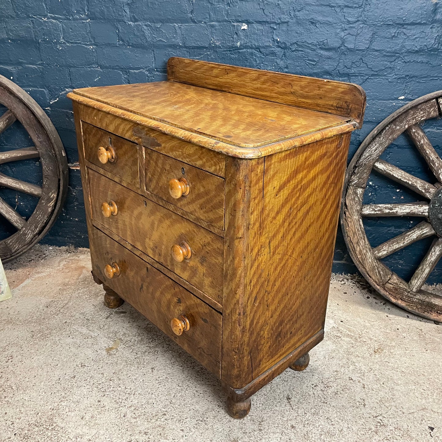 Antique Vintage Victorian Rustic 2 Over 2 Chest Of Drawers