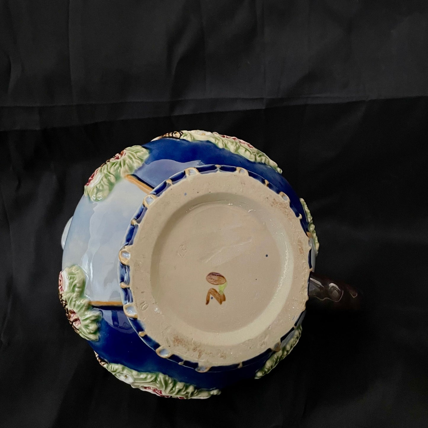 Vintage Majolica Pottery Wanjiang Majolica Chinz Pitcher Jug