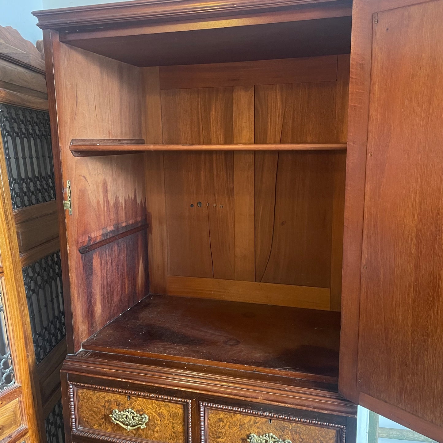 Antique Vintage Maple & Co Burr Walnut Linen Press Drawers / Cupboard
