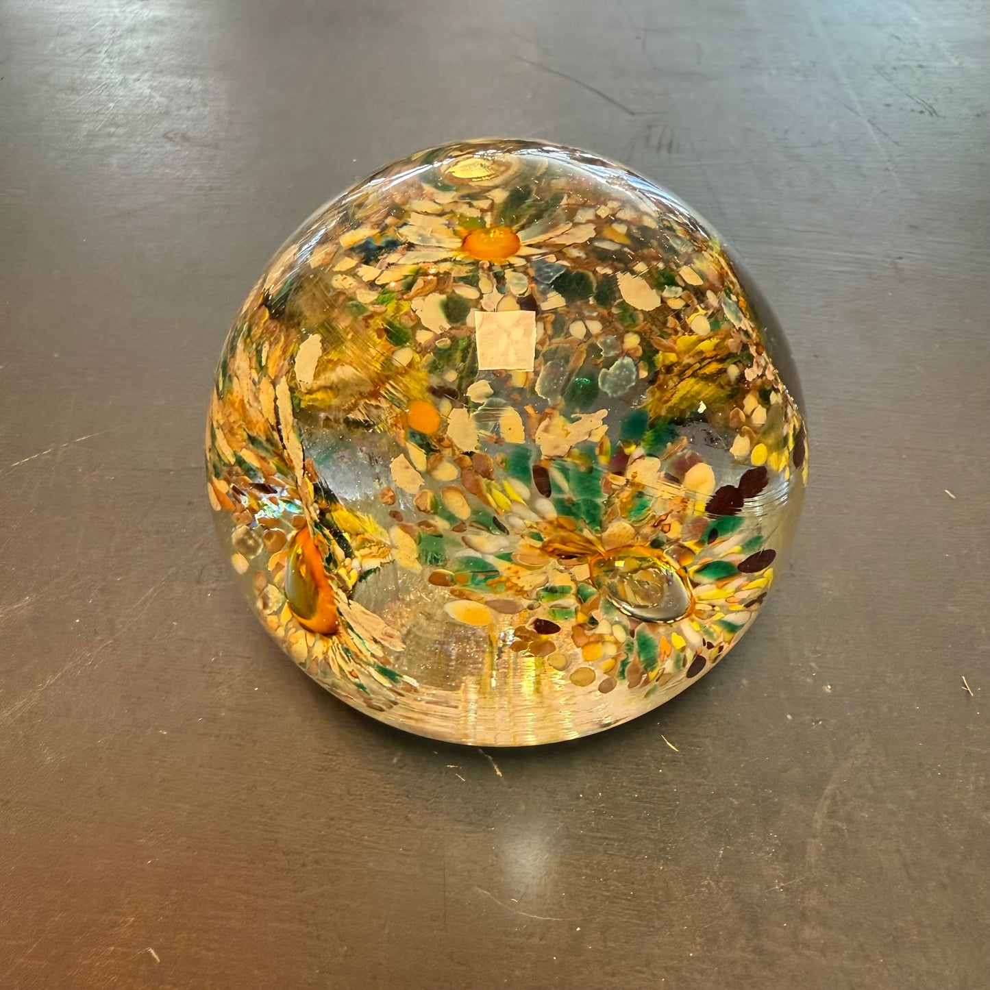 Flower paperweight