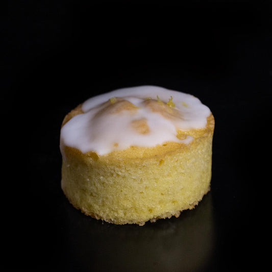 Mini lemon drizzle cake