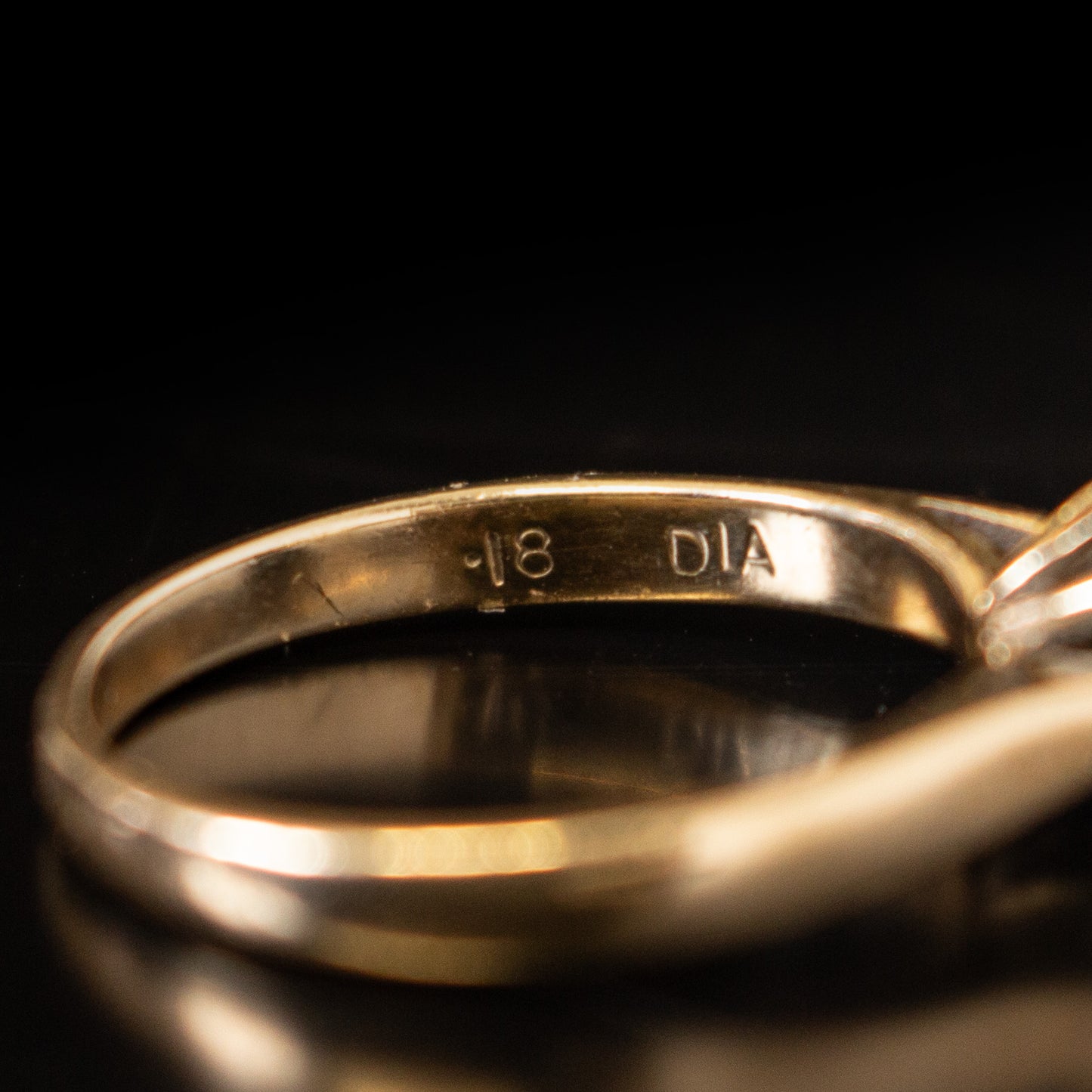 9ct Gold 0.18 Diamond Ring Size L