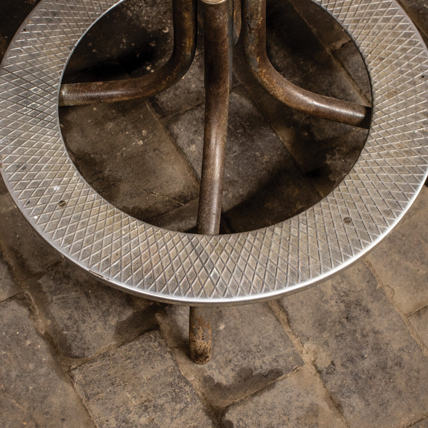 Vintage 'Tan Sad' Industrial Machinist Swivel Chair