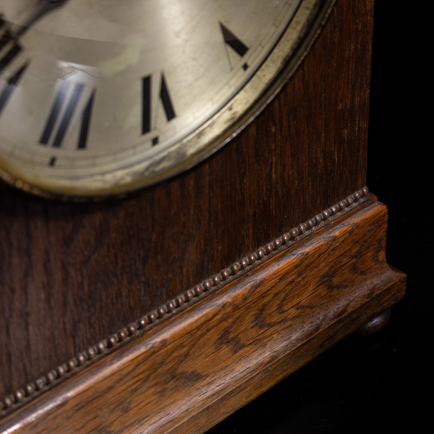Vintage Oak Cased Dome Top Mechanical Chiming Mantel Clock