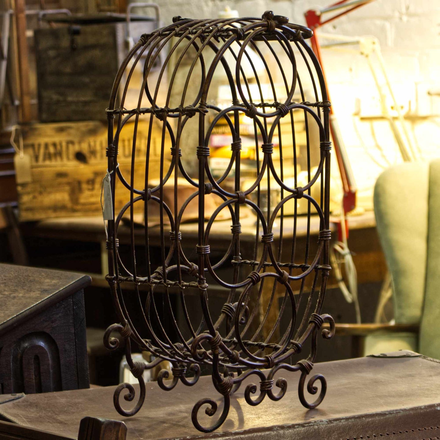 Vintage Rustic Style Metal Shabby Chic 6 Bottle Wine Rack