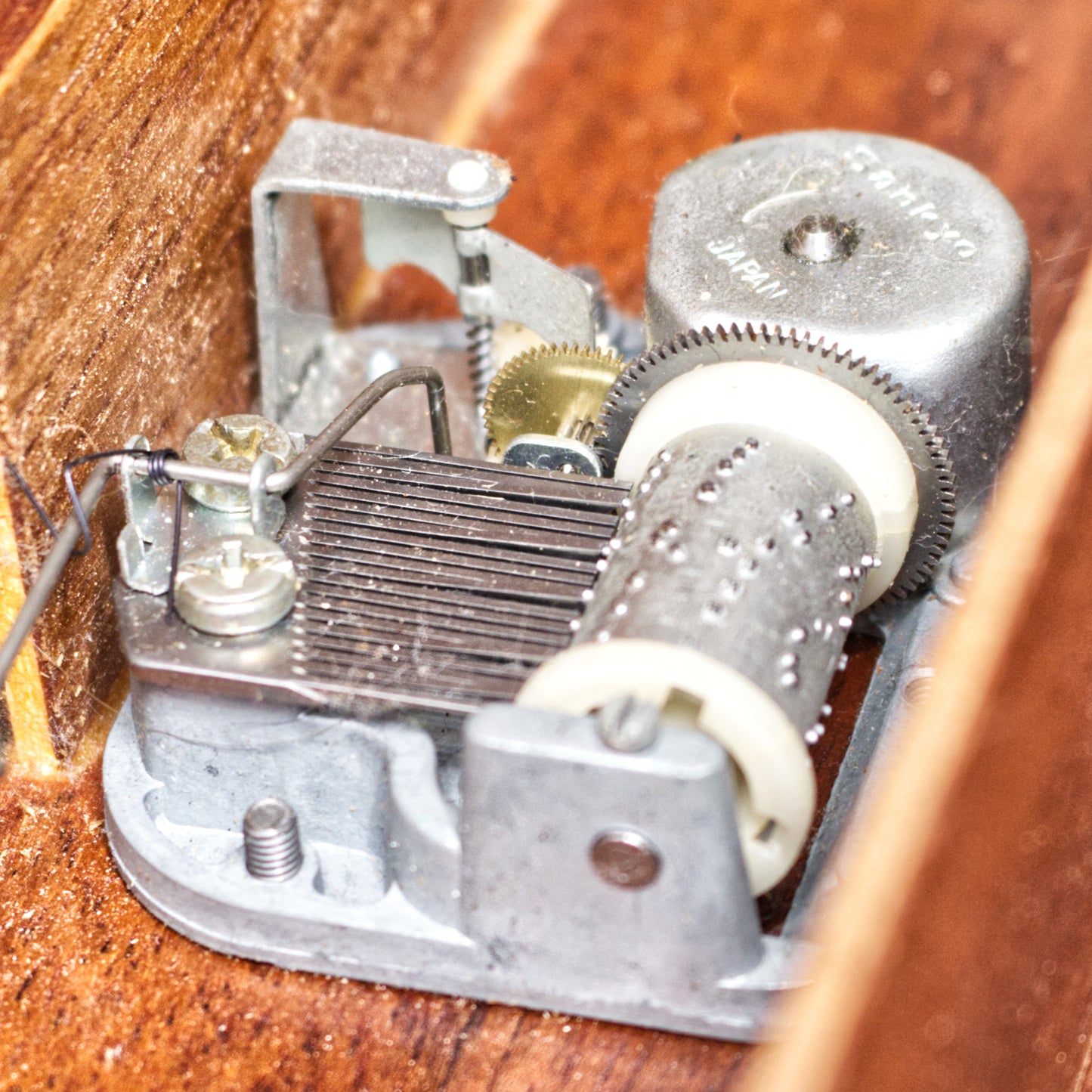 Vintage Italian Inlaid Triangle Wind Up Musical Table 1960s