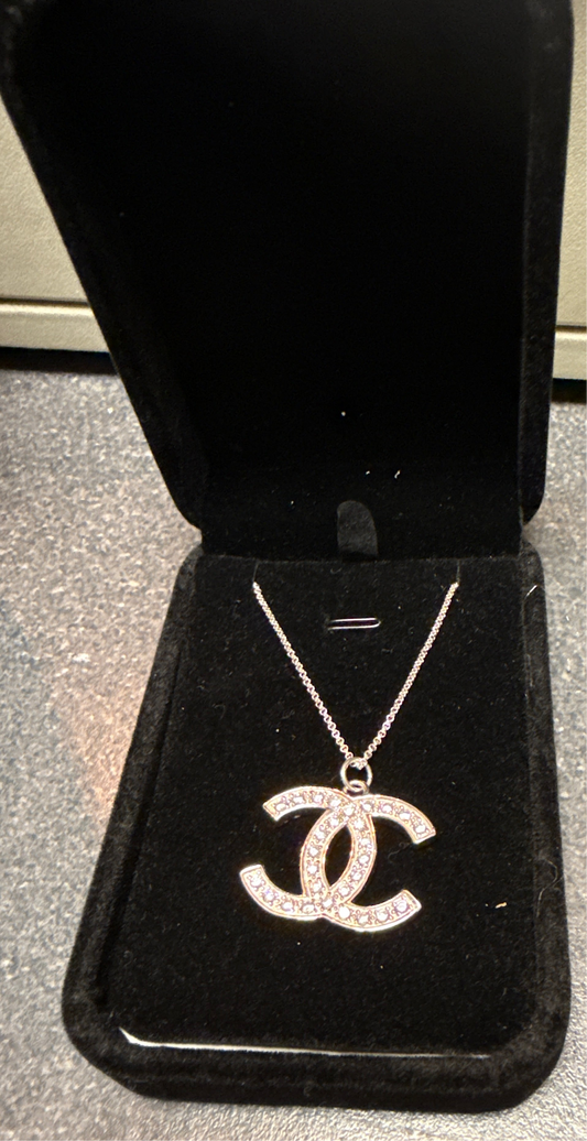 Sliver  cc necklace