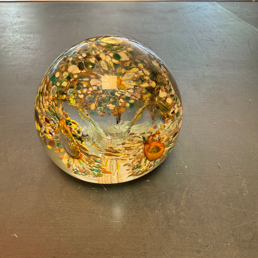 Flower paperweight