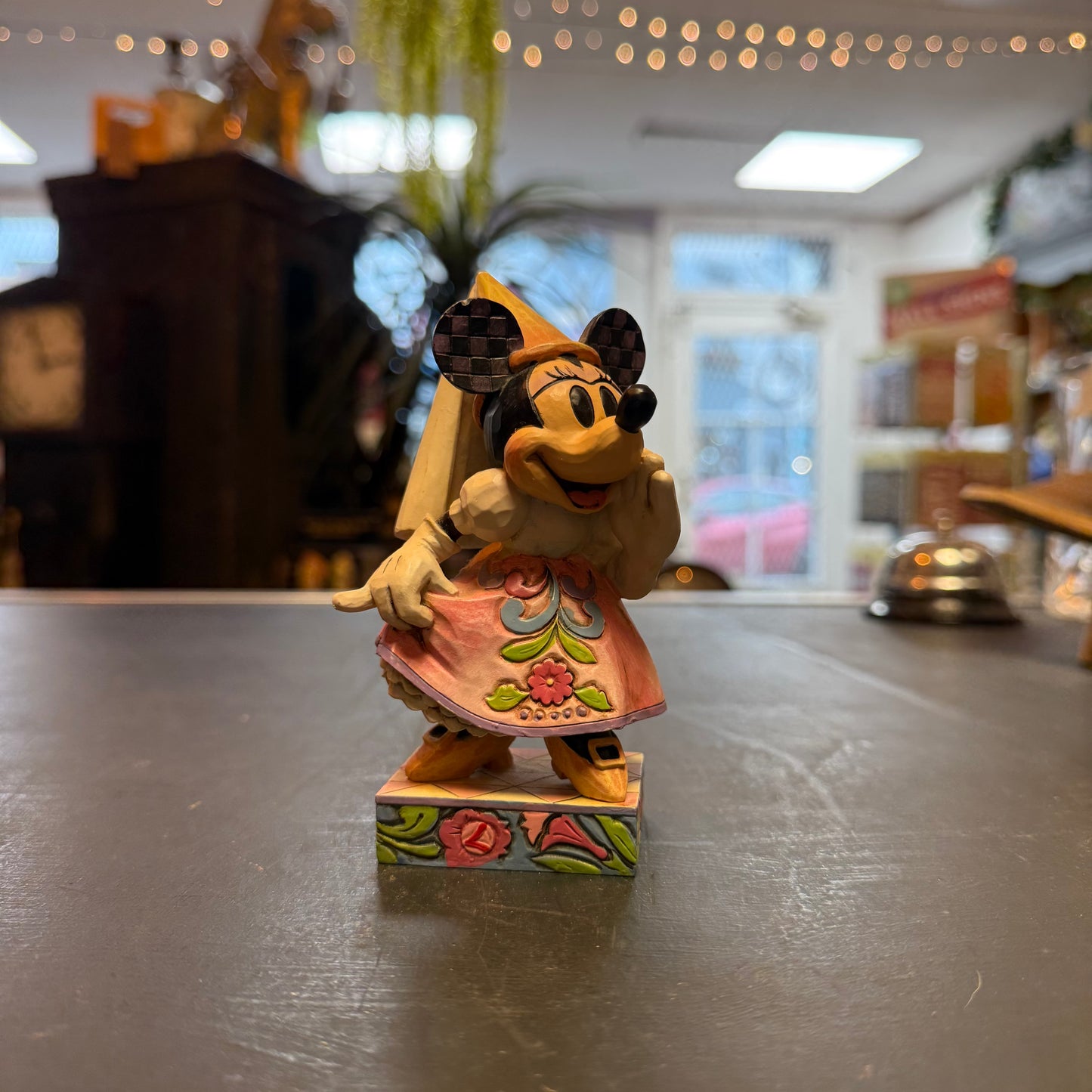 Walt Disney Minnie Mouse Figurine Traditions Demure Sweet Princess