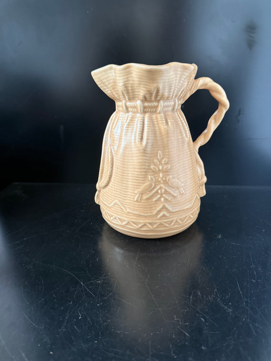 Sylvac Dorothy Bag jug