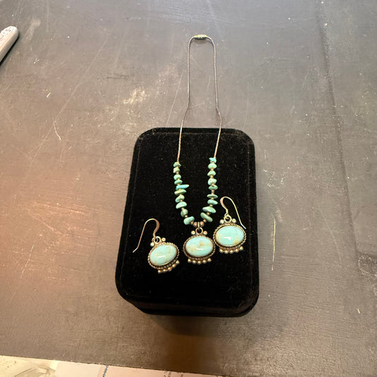 Women’s Sterling Silver Necklace And Earrings Set