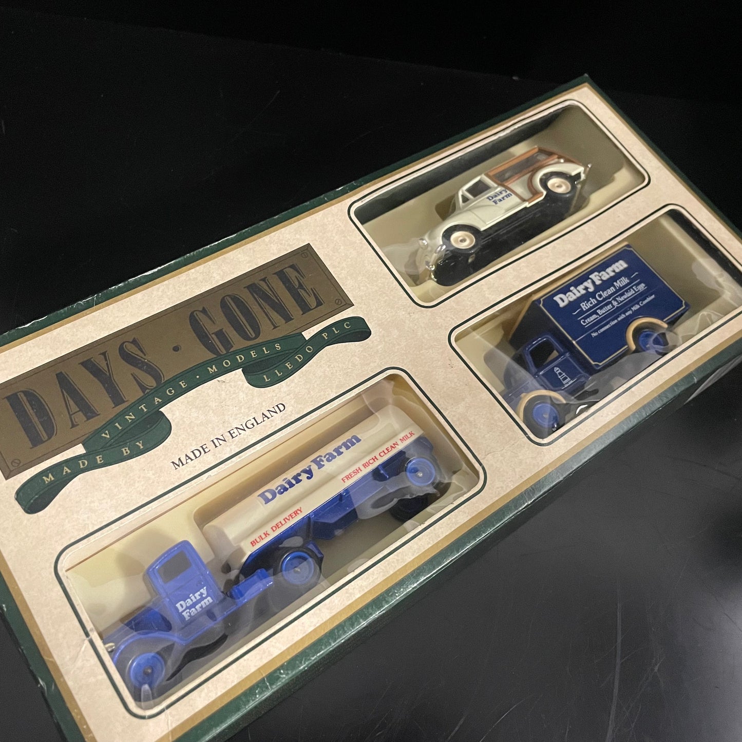 Lledo Days Gone Dairy Set Diecast Models