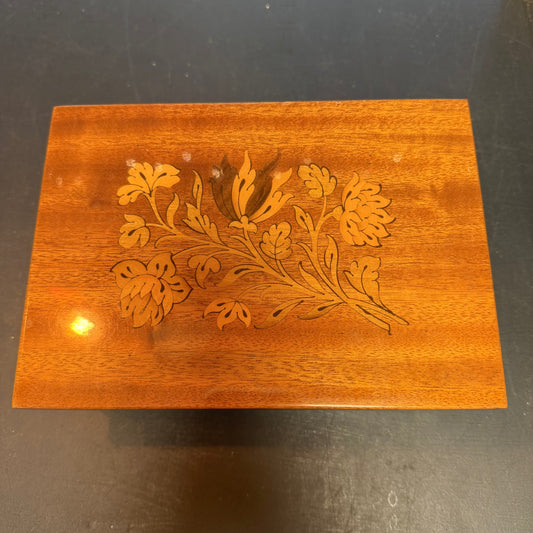vintage musical jewellery box