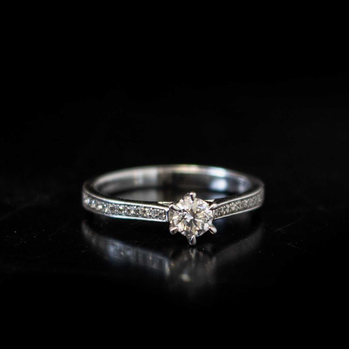 9ct White Gold 0.40ct Diamond Ring Size O 2.2g