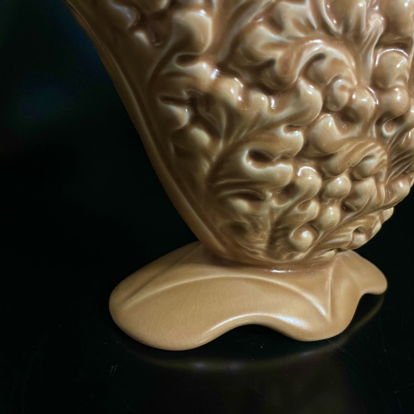 Vintage Sylvac 2931 Beige Vase / Pot