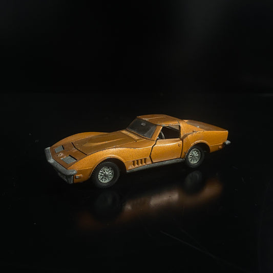 Vintage Dinky Toys Corvette Stingray Diecast Car model