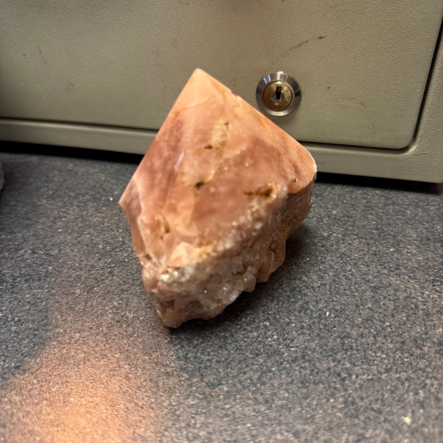 Amethyst Pink With Polished Pyramid Top