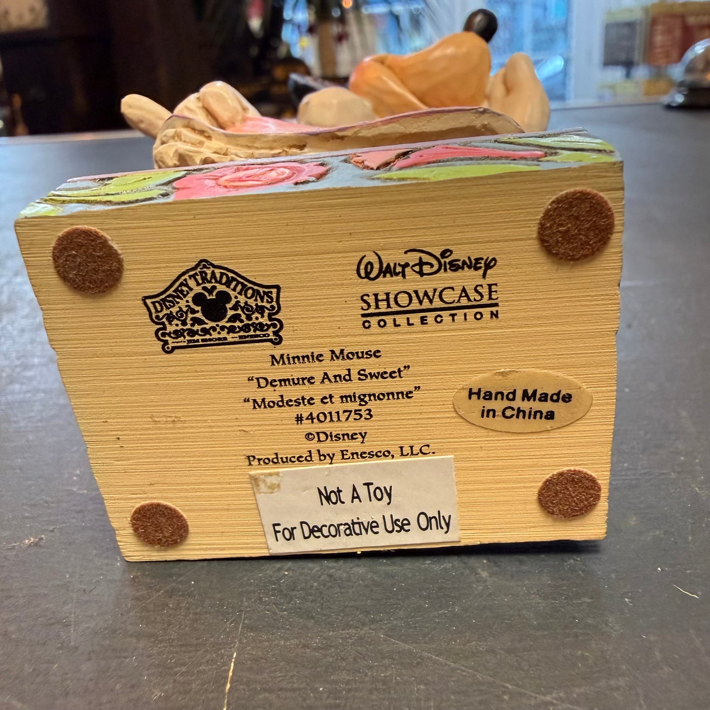 Walt Disney Minnie Mouse Figurine Traditions Demure Sweet Princess