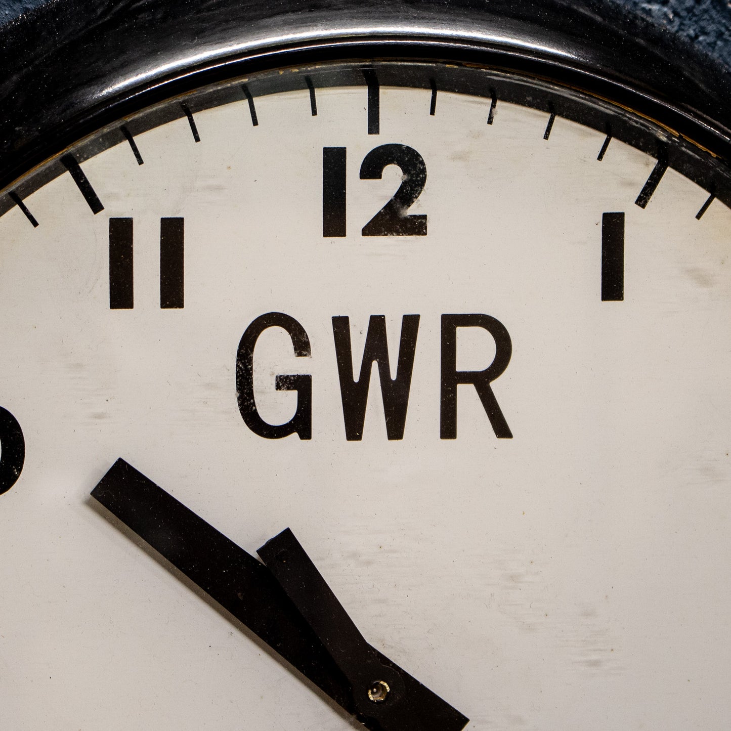 Vintage GWR 'Slave' Railway Wall Clock Gents Of Leicester