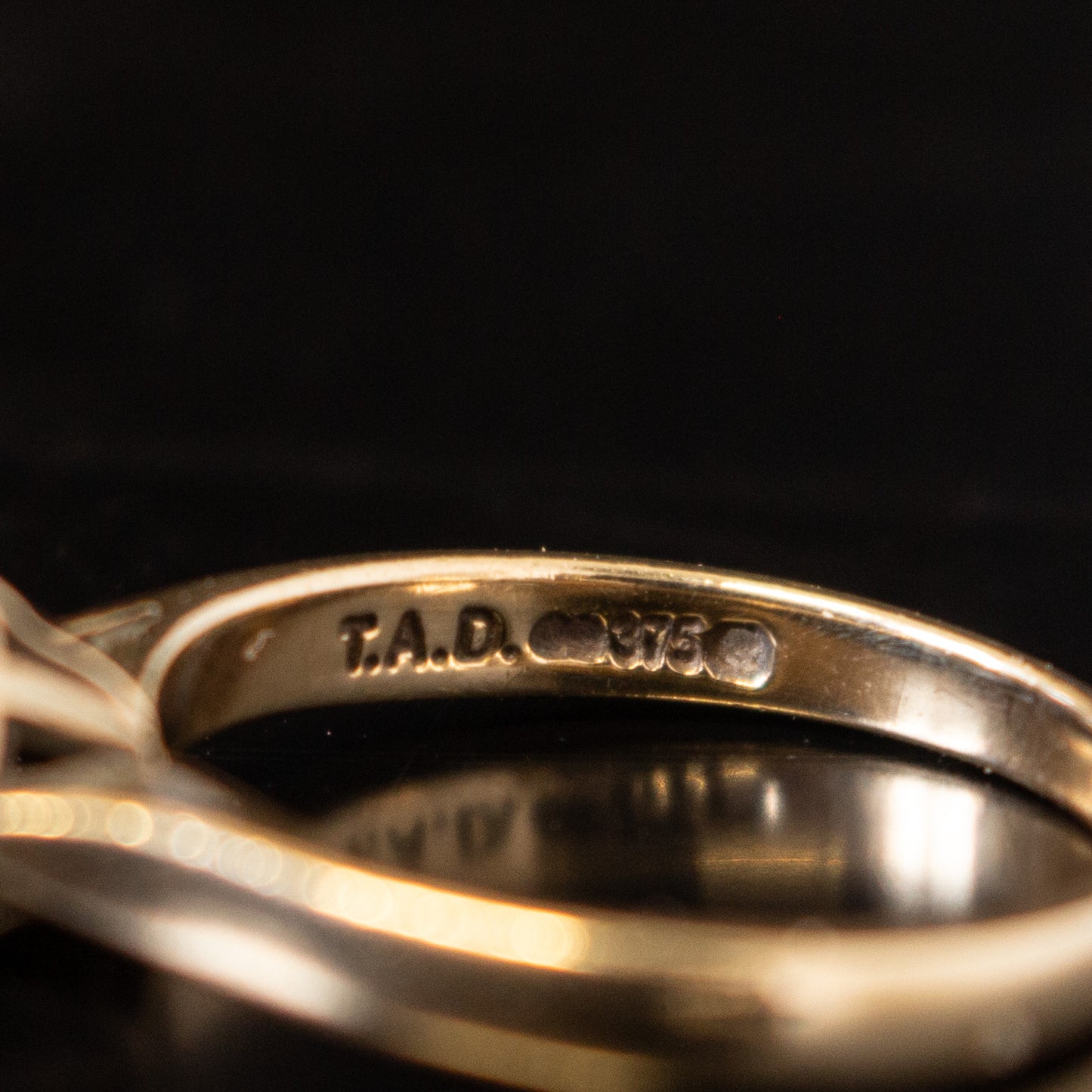 9ct Gold 0.18 Diamond Ring Size L