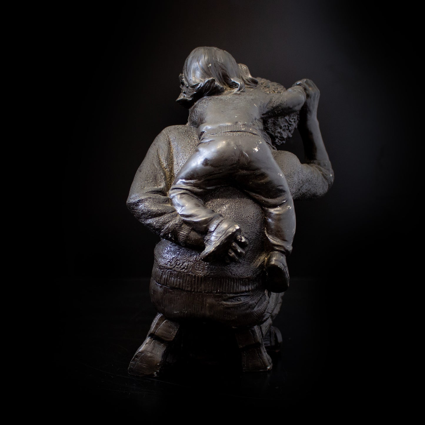 Vintage Father & Daughter Bronze Effect Figure