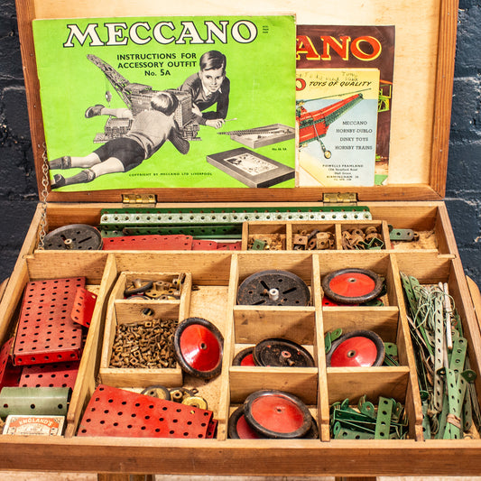 Vintage 1950s Meccano In A Wooden Box With Instructions