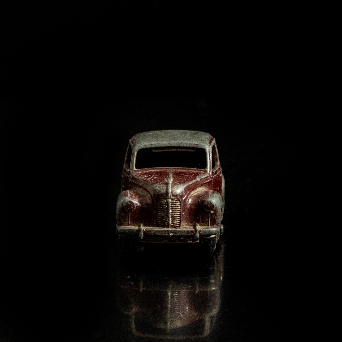 Vintage Dinky Toys 40d Austin Devon Diecast Model