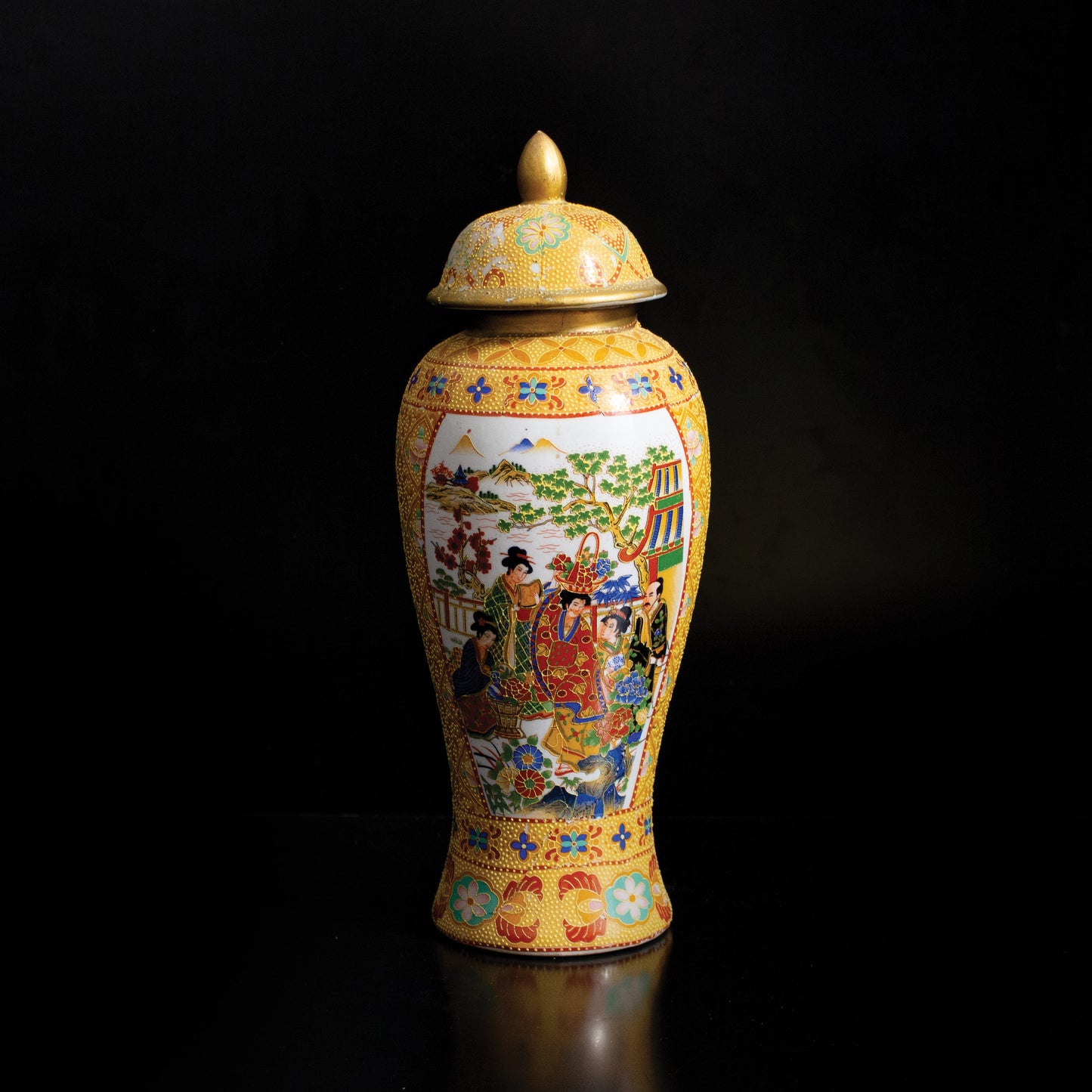 Vintage Oriental Ceramic Ginger Jar Home Decor