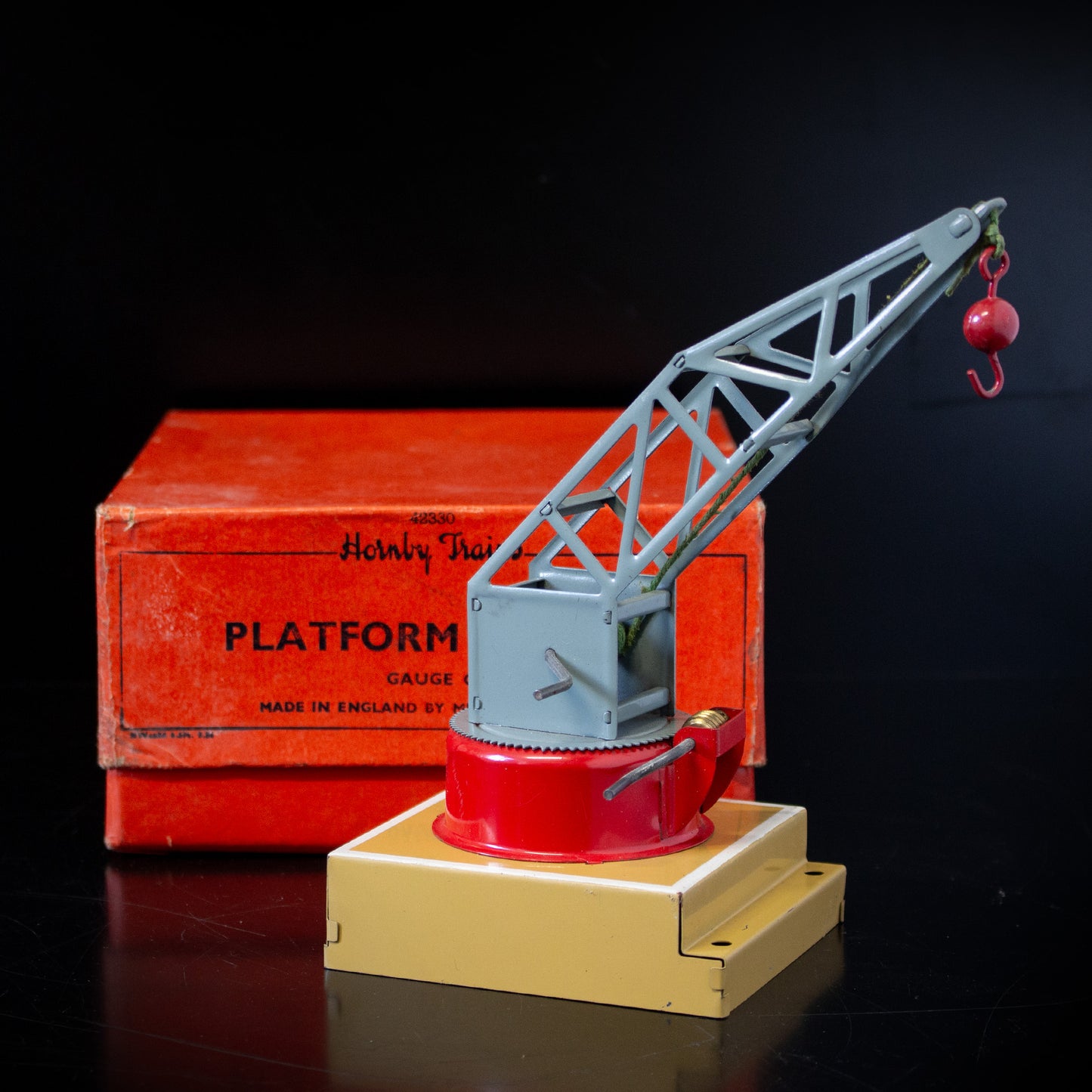 Vintage Hornby Platform Crane 42330 - O Gauge