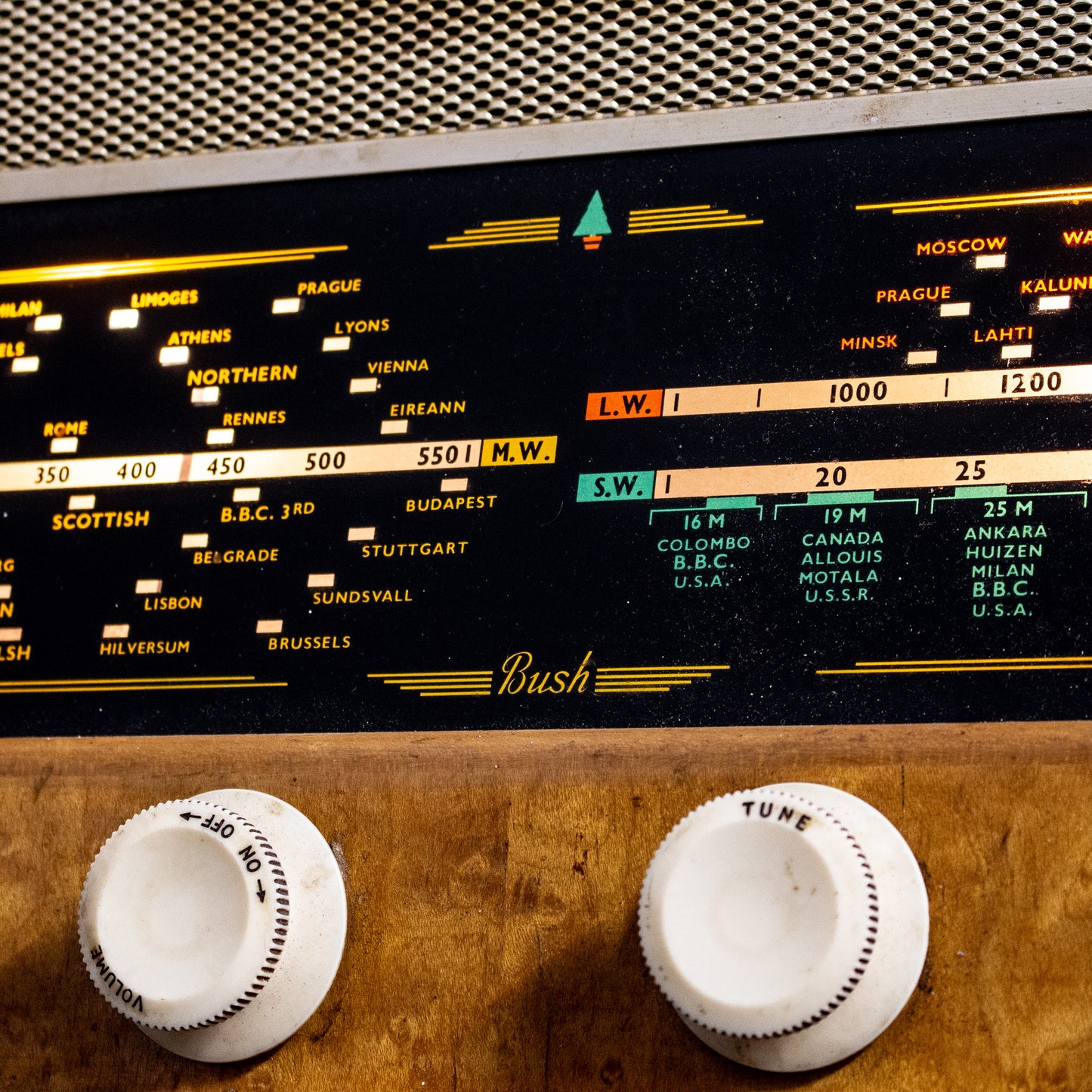 Vintage Bush 1950s Valve Radio Fully Working